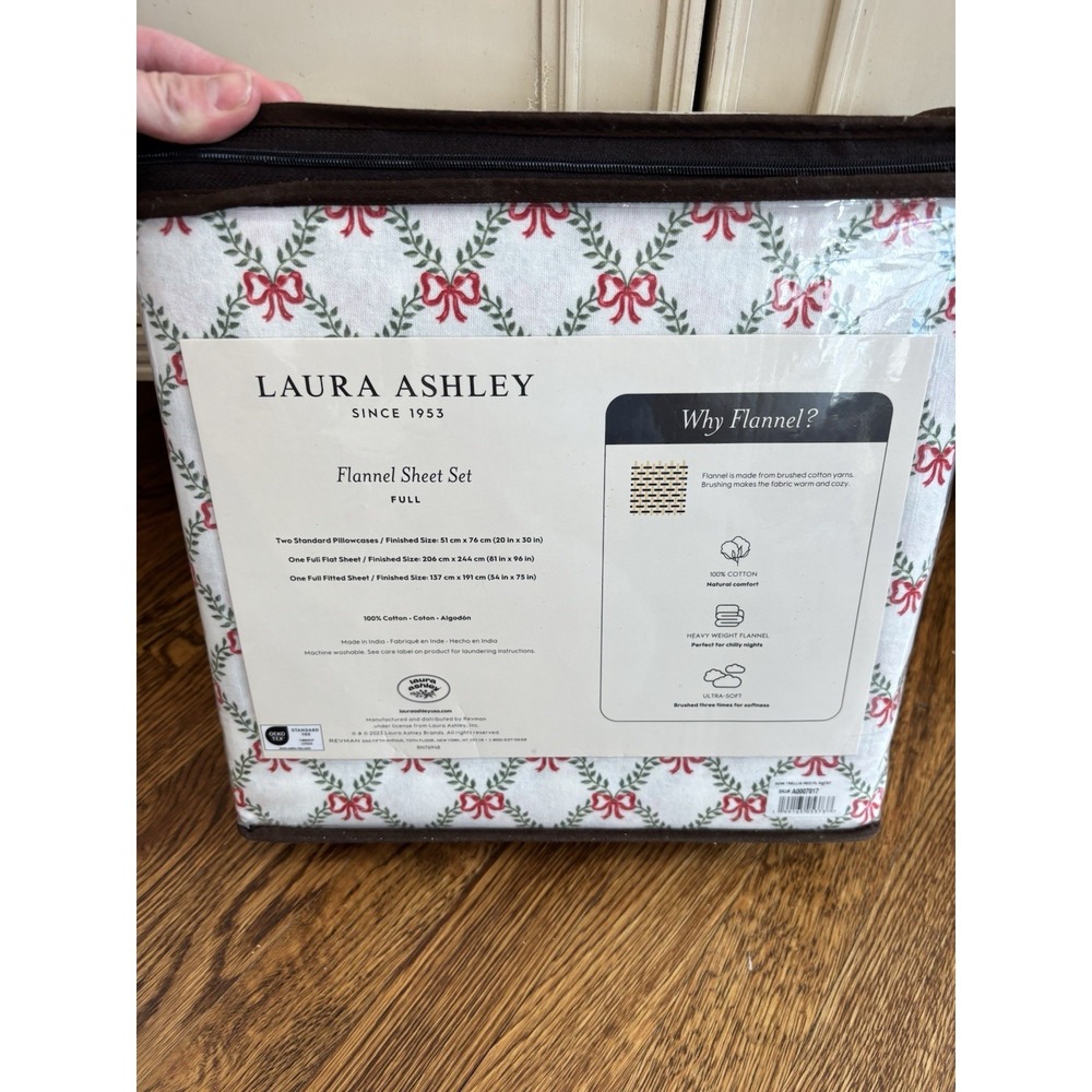 Laura Ashley Full Cotton Flannel Sheet Set Red Bows Lattice‎ Holiday BNIB - Picture 3 of 5